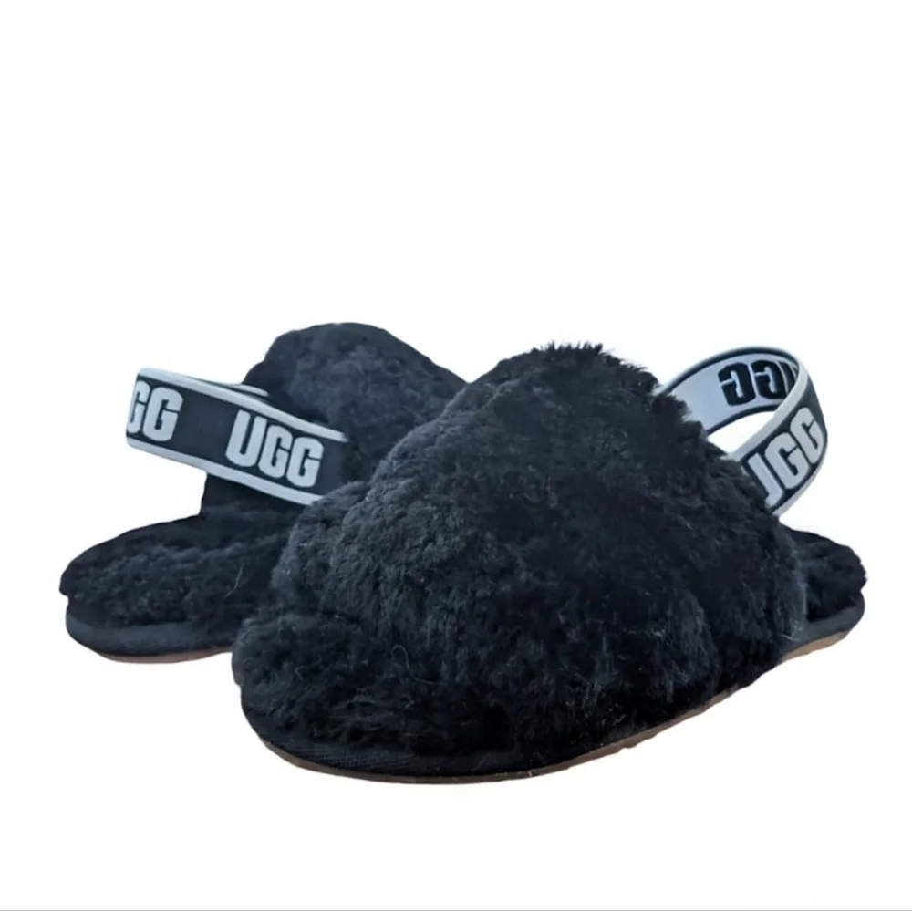 UGG Fluff Yeah Slide Slippers in Black - Size 8T